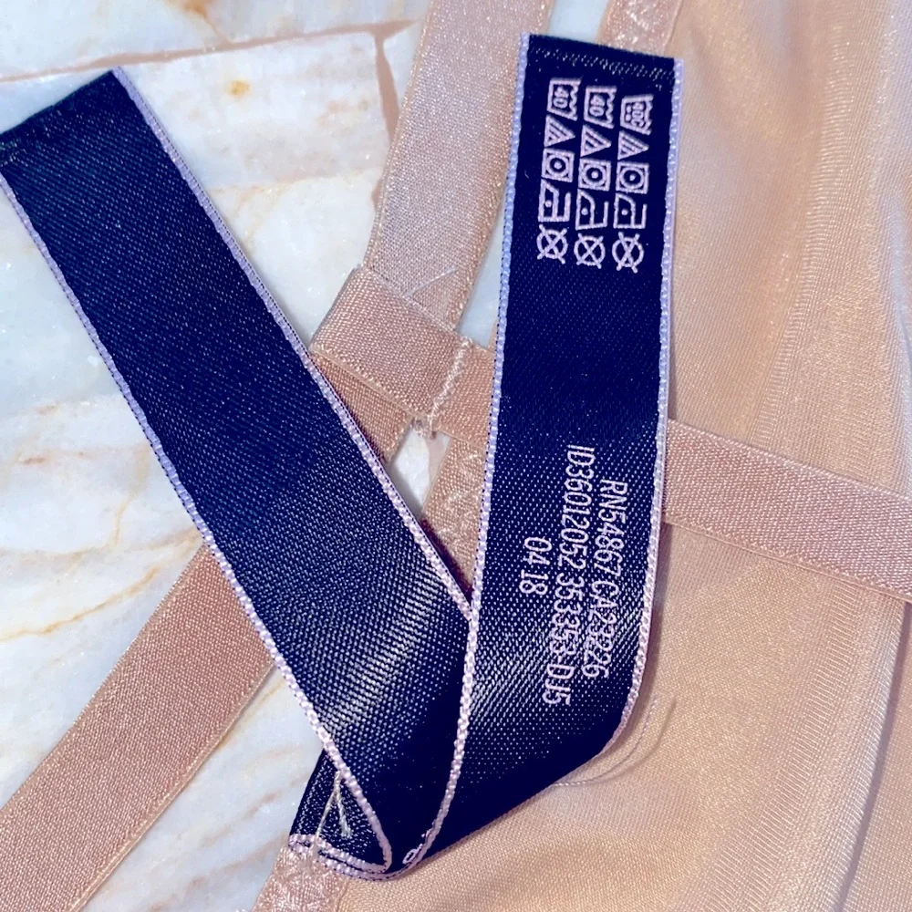 Victorias Secret string very